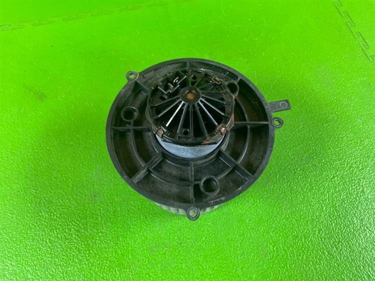 Мотор печки Тойота Териос Кид в Нижневартовске 113143