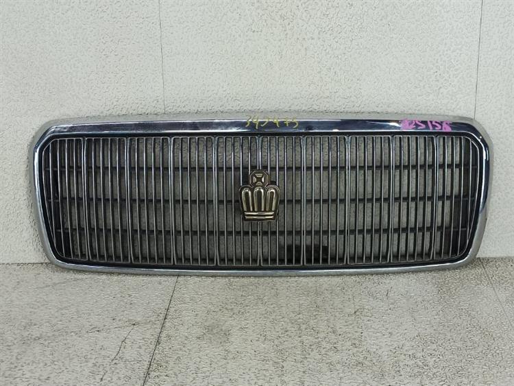 Решетка радиатора Тойота Краун Маджеста в Нижневартовске 349475